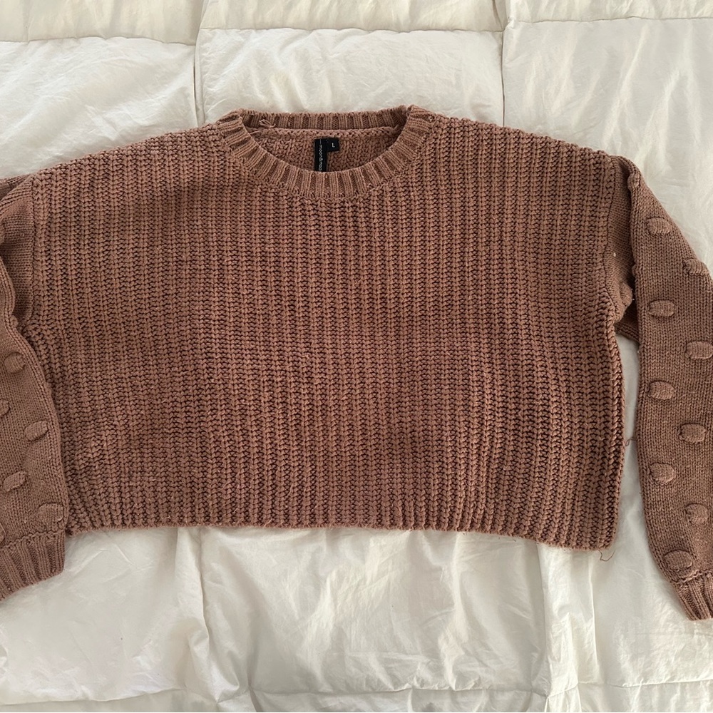 Moon & Madison Textured Knit Sweater in Warm Brown